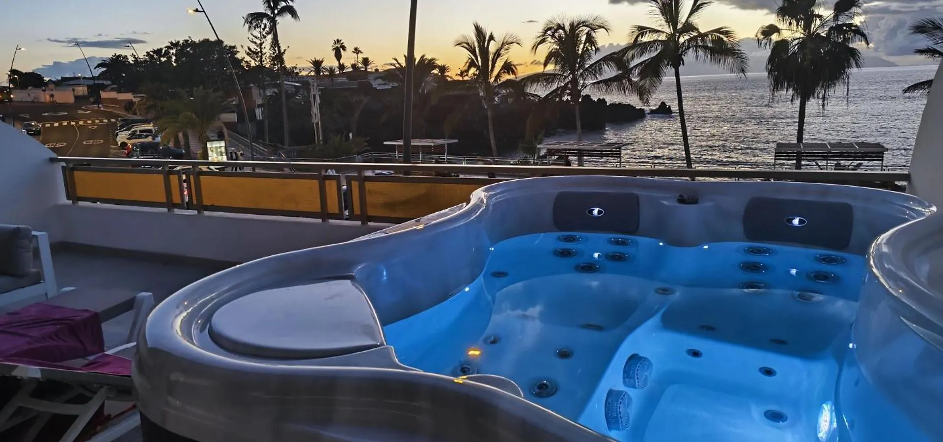 Seafront Playa La Arena Apartment Puerto de Santiago